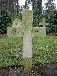 Brookwood Military Cemetery - Le Gleuher, Louis